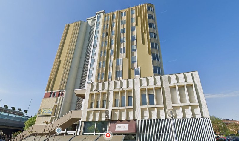 Palazzo comunale Direzionale Cialdini 3