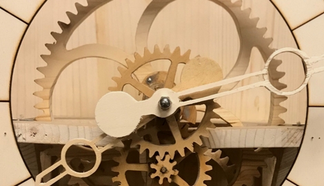 Orologio a pendolo in legno | makeitprogetto