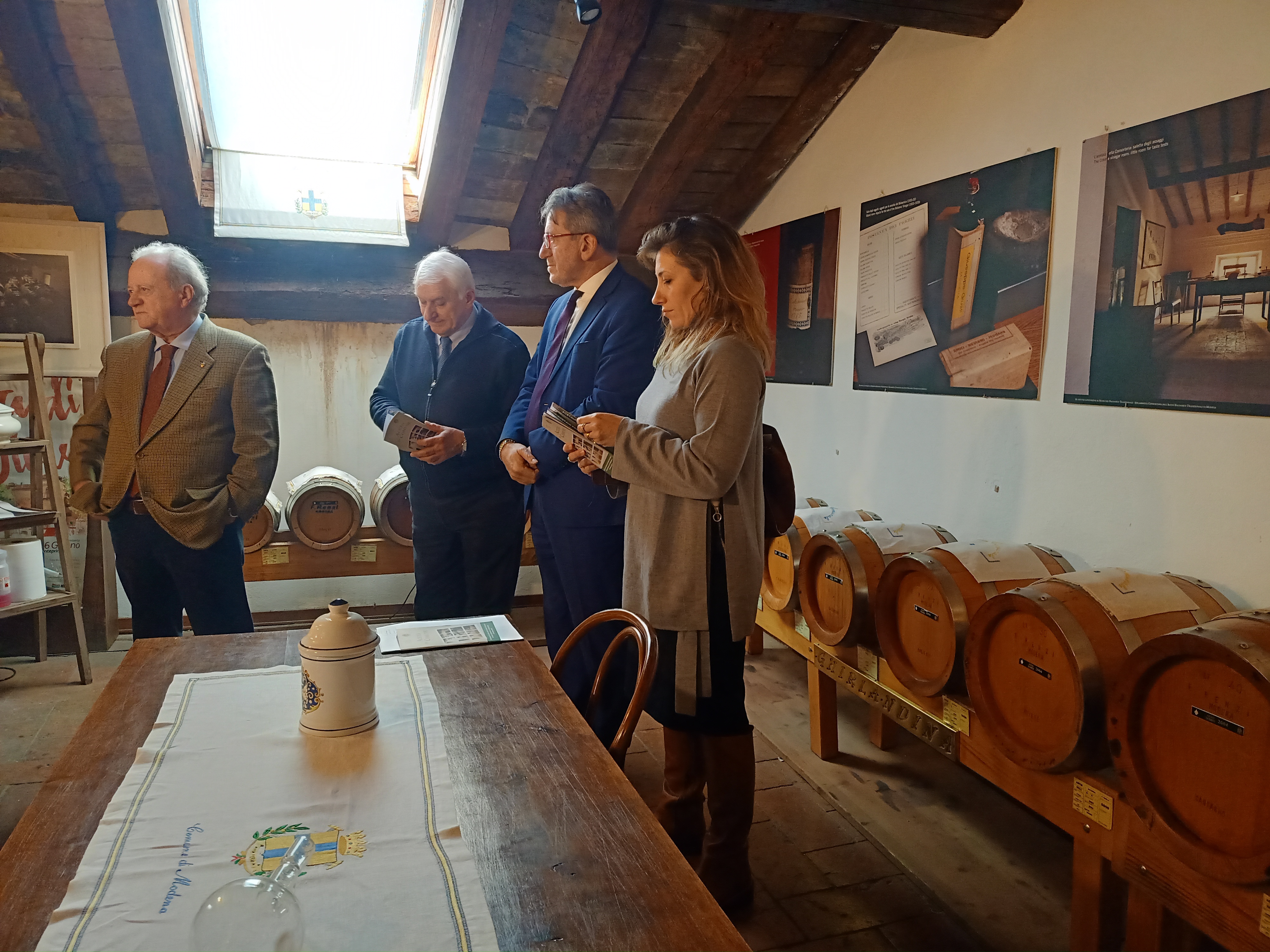 "Aceto in Comune", un momento della presentazione della guida