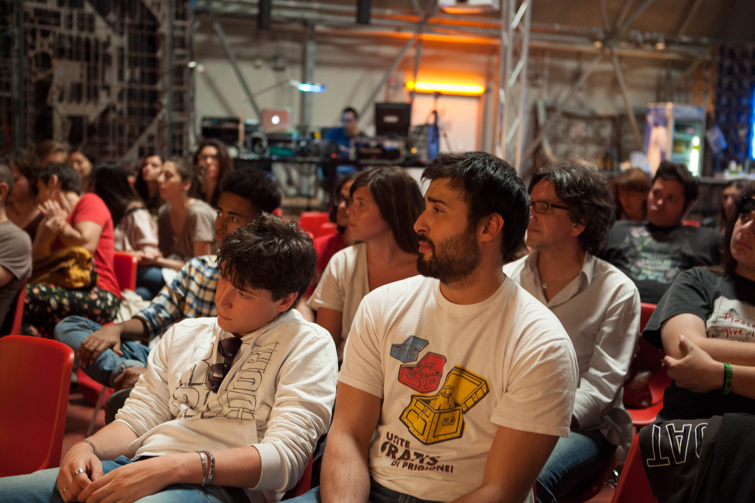 La festa di chiusura dei laboratori Log In e lo Slogan vincitore del Contest