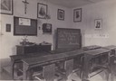 Immagine d'epoca di un'aula scolastica