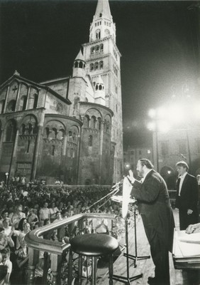 Concerto Luciano Pavarotti in Piazza, 1985.jpg