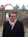 Il sindaco Muzzarelli presso il cantiere di via Santa Caterina durante l'abbattimento del sottopasso ferroviario