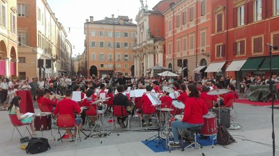 festa_musica_2016 orchestra giovani largo San Giorgio.jpg