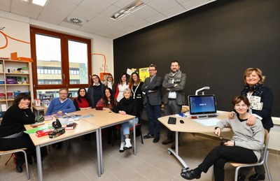 Dirigenti e assessori firmatari di Modena Smart School