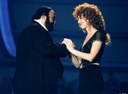Luciano Pavarotti e Fiorella Mannoia Pavarotti and friens, Modena 2001.jpg