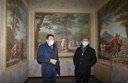 Il sindaco Muzzarelli e il direttore dell'Ausl Brambilla in una delle stanze dipinte della villa