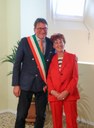 Il sindaco Muzzarelli con Elisabetta Maurizzi