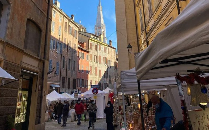 Mercatino artigianato artistico "Tra borghi e contrade"